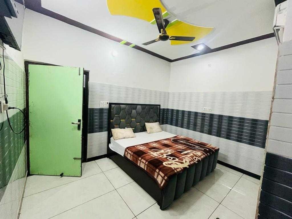Spot On Hotel Masuri Meerut Exterior foto