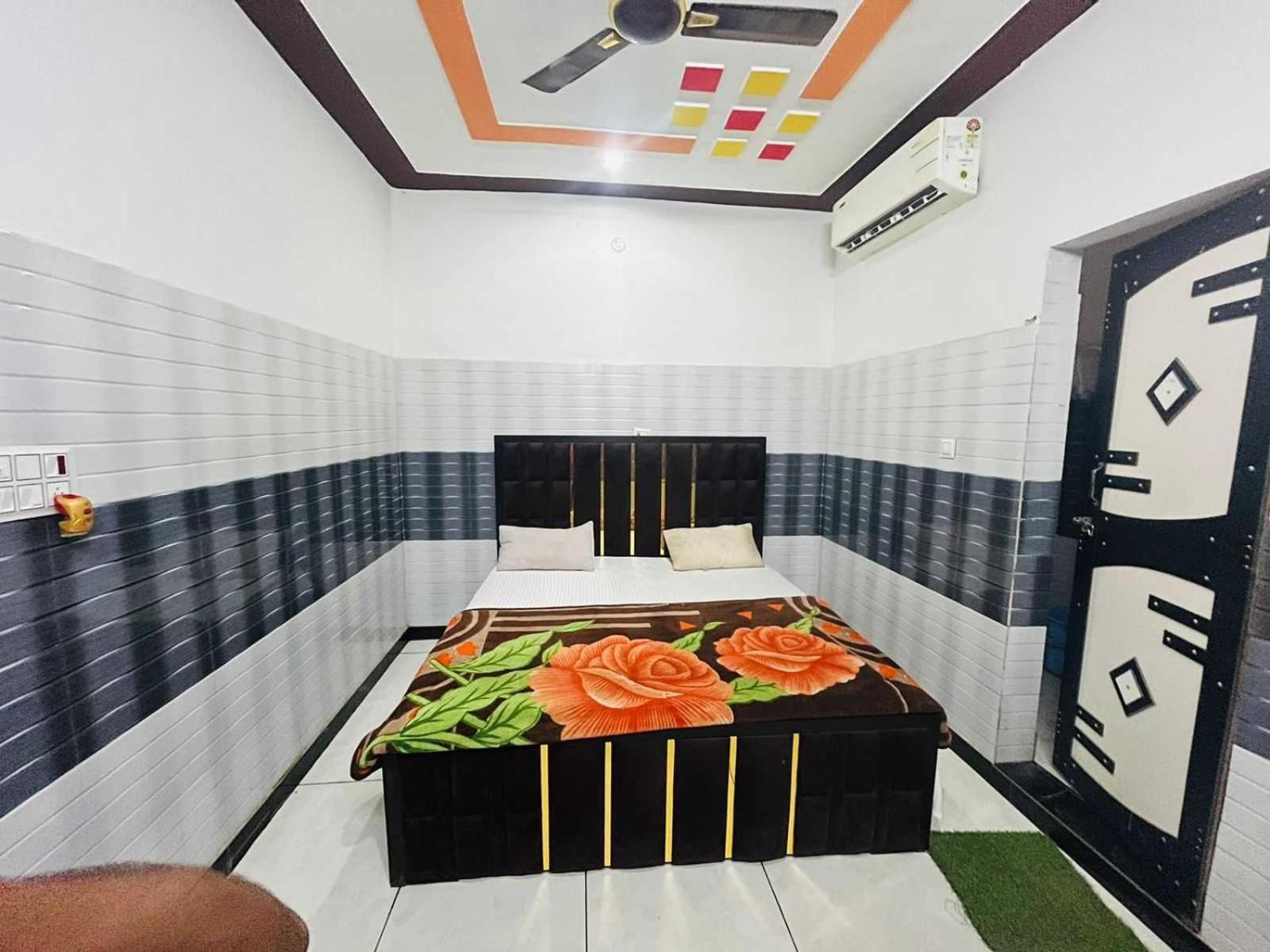 Spot On Hotel Masuri Meerut Exterior foto